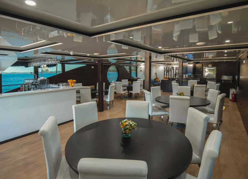 SD YACHT (28) SD YACHT (28)